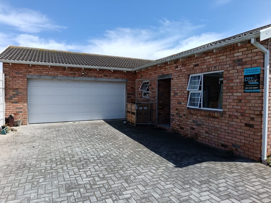 3 Bedroom Property for Sale in Pinelands Eastern Cape